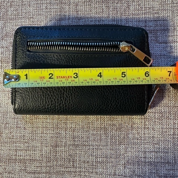 Black 3/4 length Faux Leather Wallet with Zipper - Picture 7 of 8
